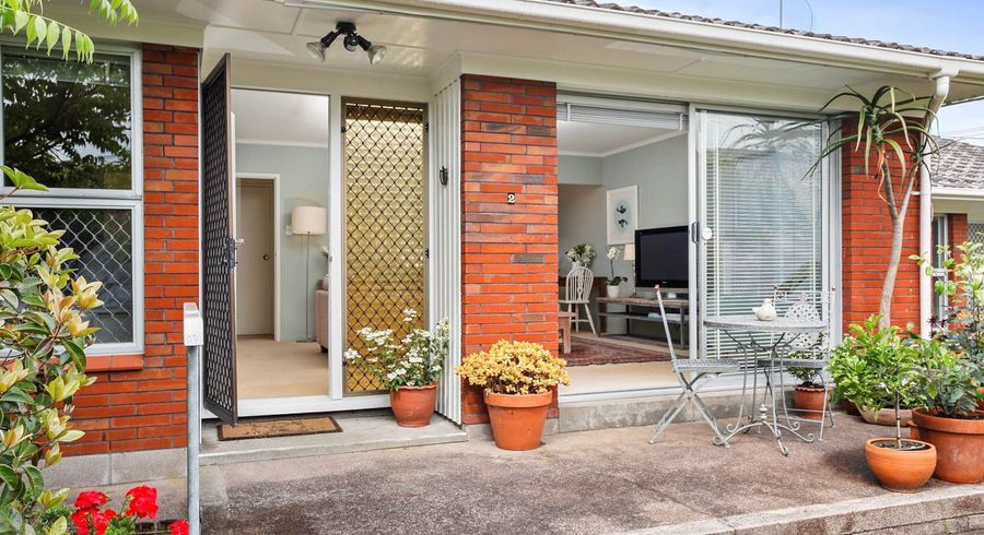  at 2/2 Matipo Street, Mount Eden, Auckland City, Auckland