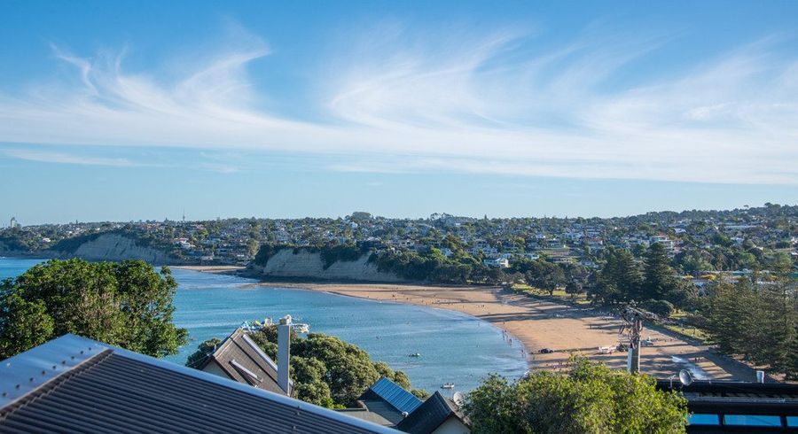  at 1/8 Clifton Road, Waiake, North Shore City, Auckland