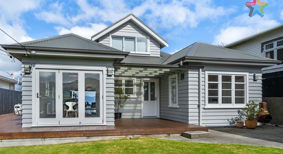  at 46 Milne Terrace, Island Bay, Wellington