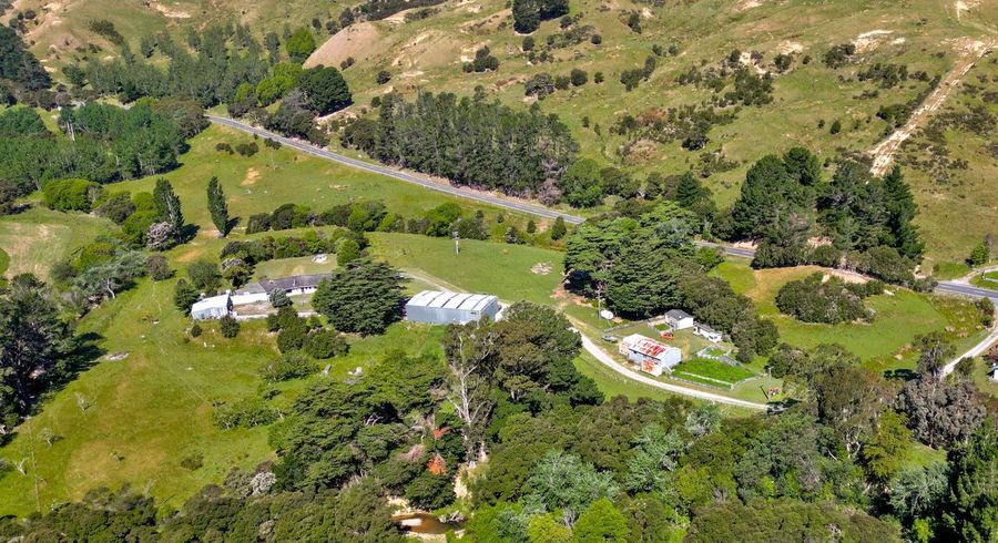  at 5527 Masterton Castlepoint Road, Tinui