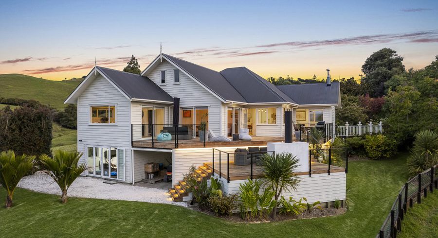  at 102 Fitzpatrick Road, Manurewa