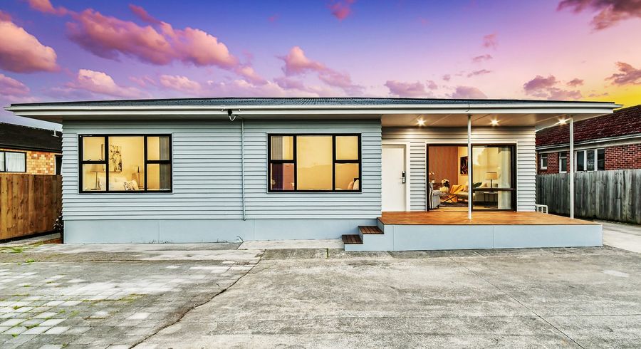  at 5 Gordon Road, Papatoetoe, Manukau City, Auckland
