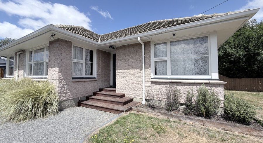  at 16 Farrington ave, Bishopdale, Christchurch City, Canterbury