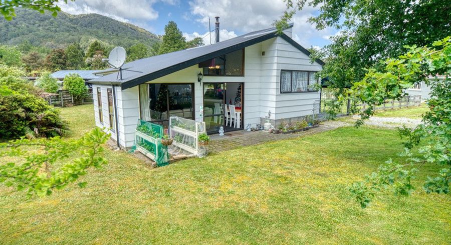  at 660 Taylorville Road, Taylorville, Greymouth