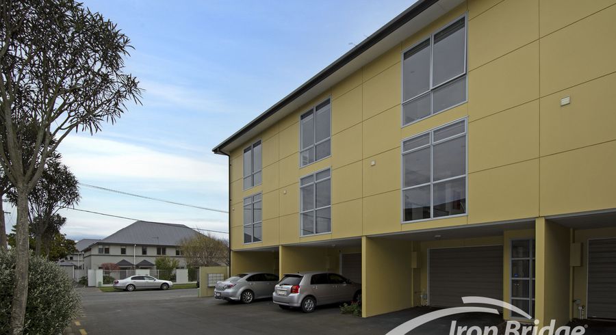  at 3/54 Champion Street, Edgeware, Christchurch
