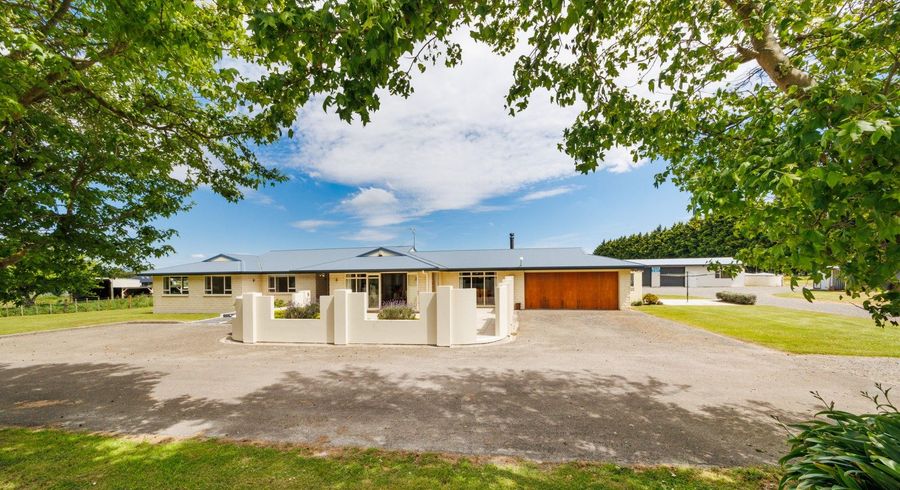  at 5 Te Arakura Road, Newbury, Feilding