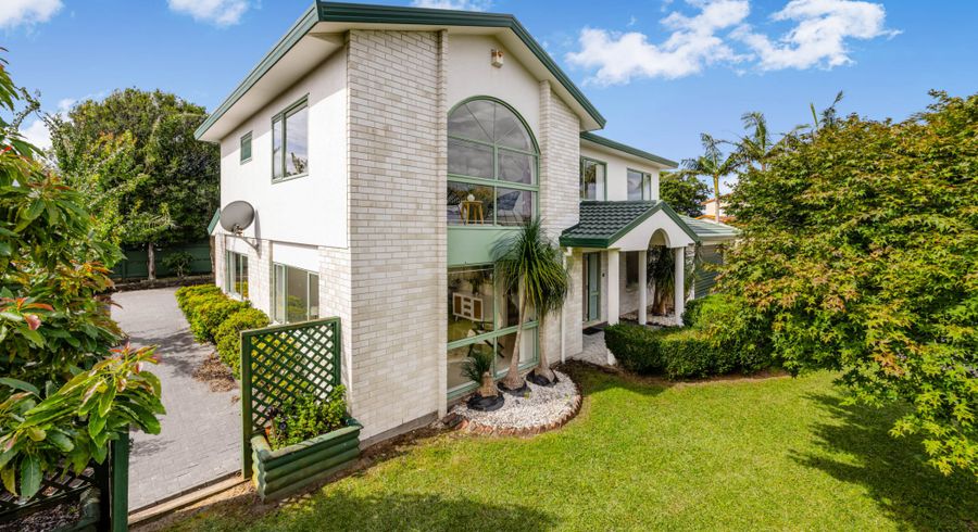  at 16 Cumbrian Place, Conifer Grove, Papakura, Auckland