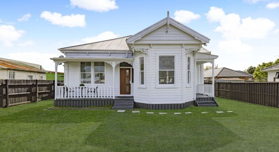  at 32 Hunua Road, Papakura, Papakura