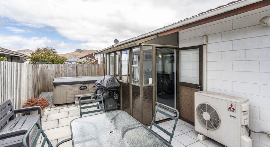  at 2/14 Lane Street, Woolston, Christchurch City, Canterbury