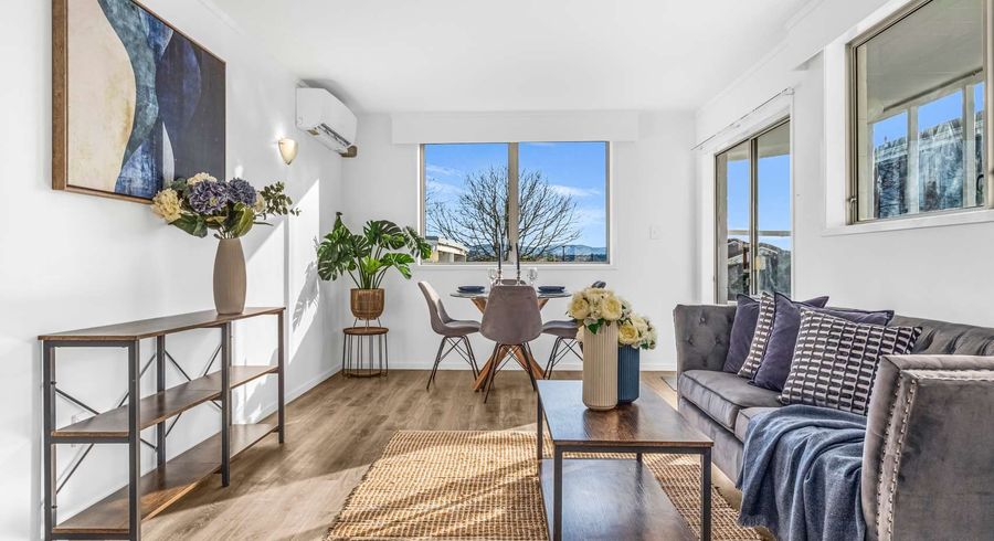 at 2/485 Blockhouse Bay Road, Blockhouse Bay, Auckland City, Auckland