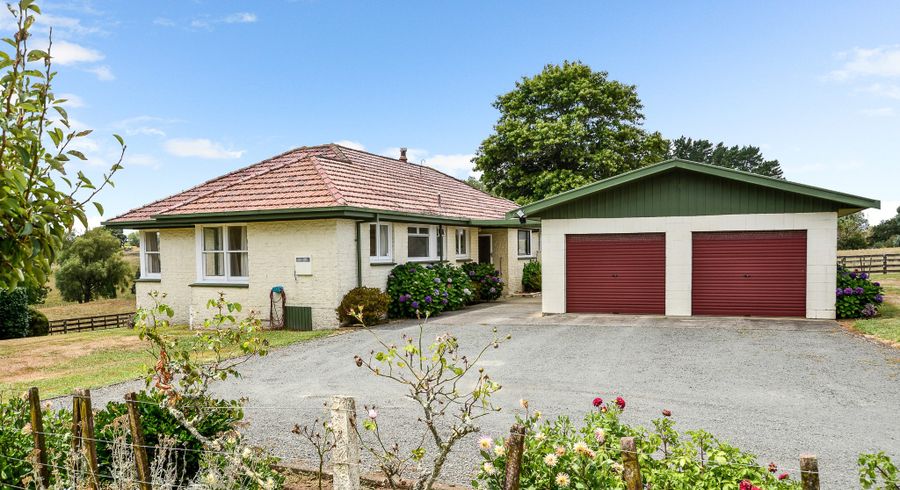  at 62 Fletcher Road, Ngahinapouri, Hamilton