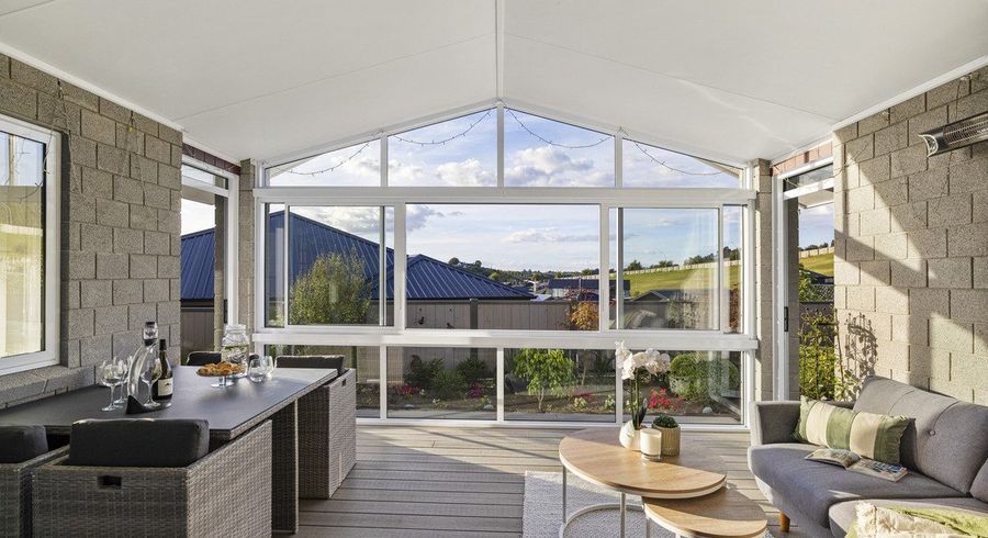  at 3 Kissling Terrace, Pyes Pa, Tauranga