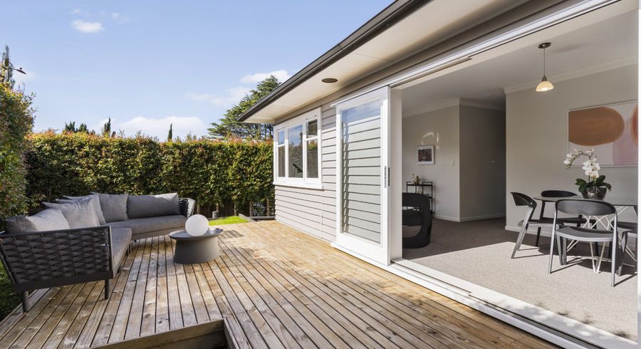  at 26 Sutherland Road, Point Chevalier, Auckland