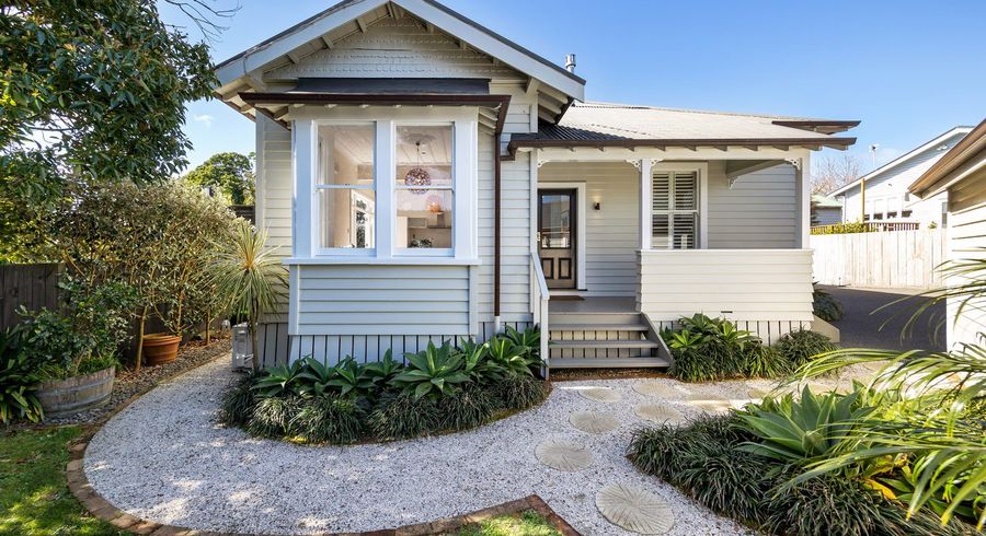  at 21A Smale Street, Point Chevalier, Auckland