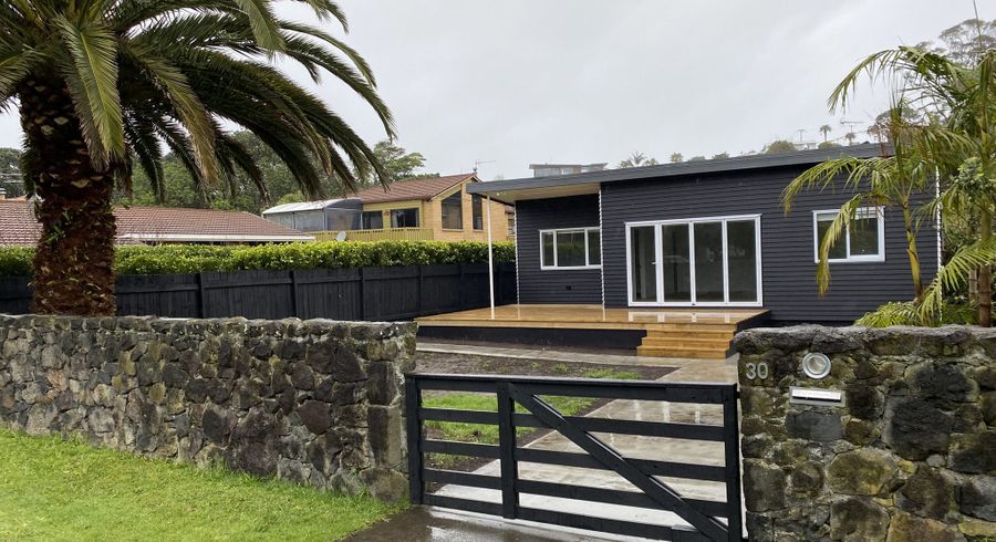  at 30 Laurence Street, Manly, Rodney, Auckland