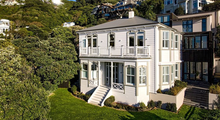  at 10 Hay Street, Oriental Bay, Wellington