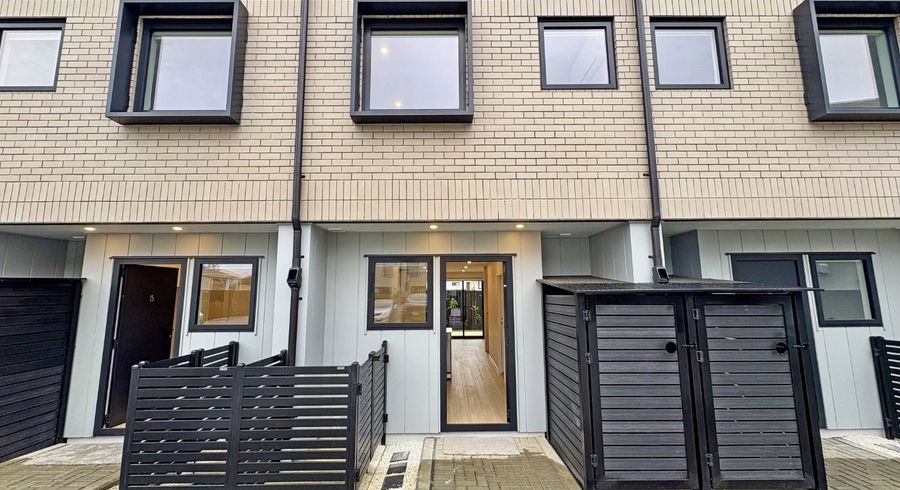  at 14/22 Cleland Crescent, Blockhouse Bay, Auckland City, Auckland
