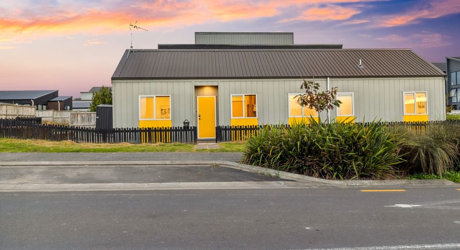  at 127 Tarapuka Road, Westgate, Auckland