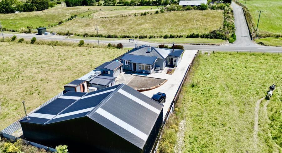  at 105 Beach Road, Awamoa, Oamaru