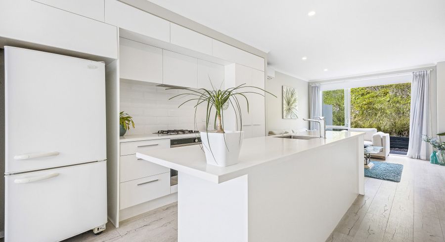  at 37 Sanremo Lane, Stanmore Bay, Rodney, Auckland