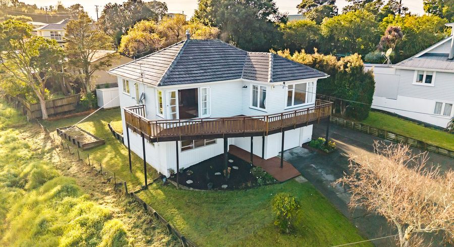  at 7 Chamberlain Road, Massey, Waitakere City, Auckland