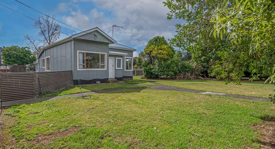  at 9 Nikau Street, Takaro, Palmerston North