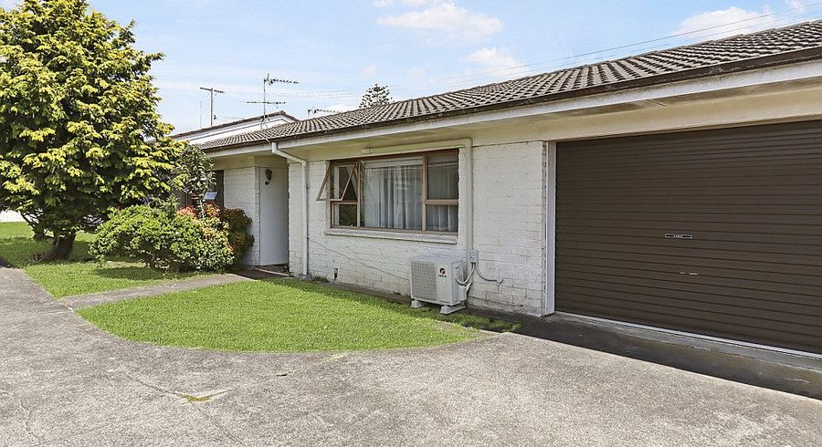  at 2/43 Kimpton Road, Papatoetoe, Manukau City, Auckland