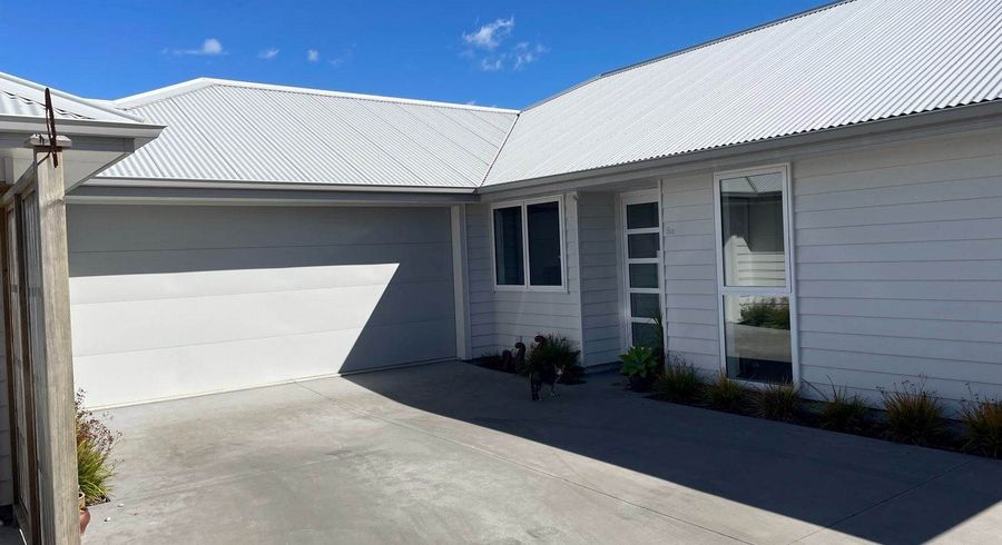  at 5a George Town Drive, Beachlands, Manukau City, Auckland