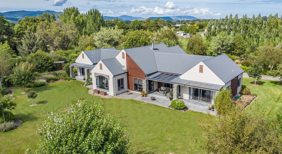  at 9 Western Rise, Ohau, Levin