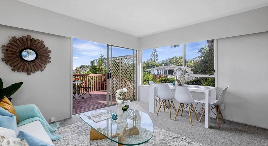  at 1/57 Brigantine Drive, Beach Haven, Auckland