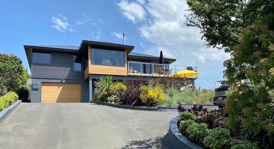  at 76 Seaton Road, Portobello, Dunedin