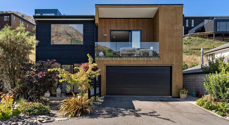  at 6 Redfern Terrace, Arthurs Point, Queenstown