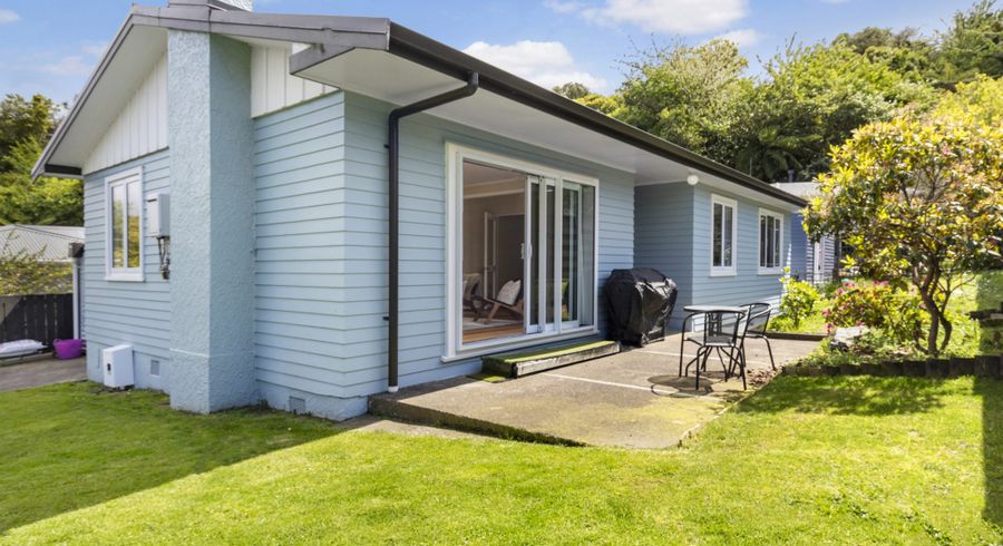  at 18 Batchelor Street, Newlands, Wellington