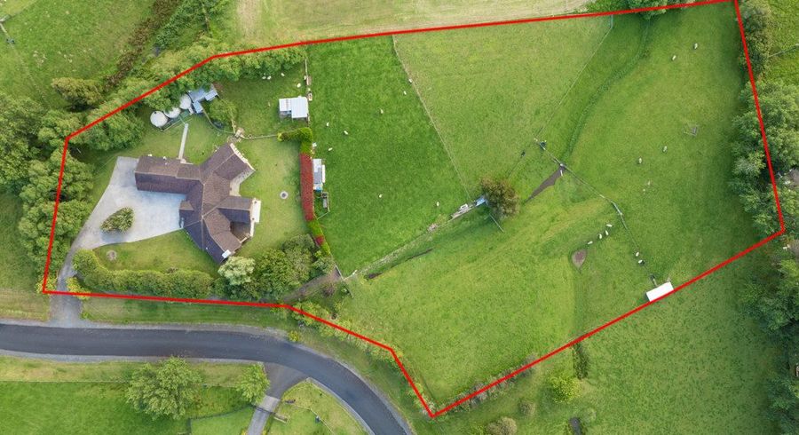  at 21 Old Barn Road, Papakura