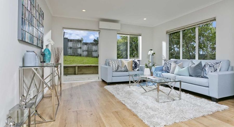  at 1/61 The Avenue, Albany, North Shore City, Auckland