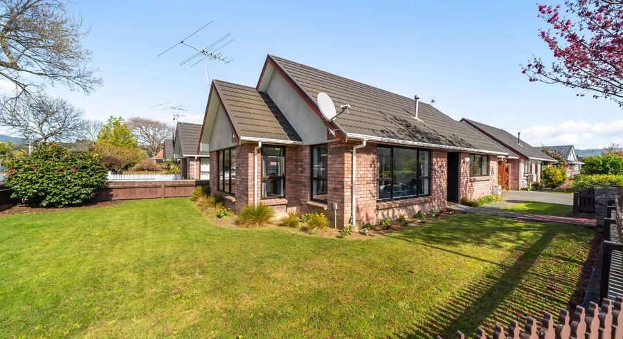  at 52 McParland Street, Ebdentown, Upper Hutt, Wellington