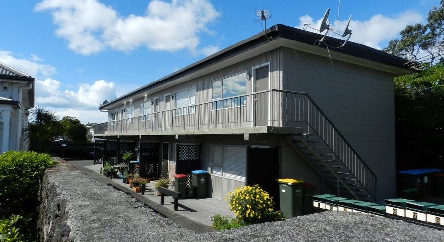  at 3/77 Prospect Terrace, Mount Eden, Auckland