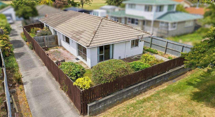  at 1/181 Springs Road, Hornby, Christchurch City, Canterbury