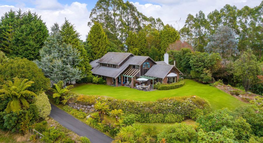  at 136 Highland Drive, Acacia Bay, Taupo, Waikato