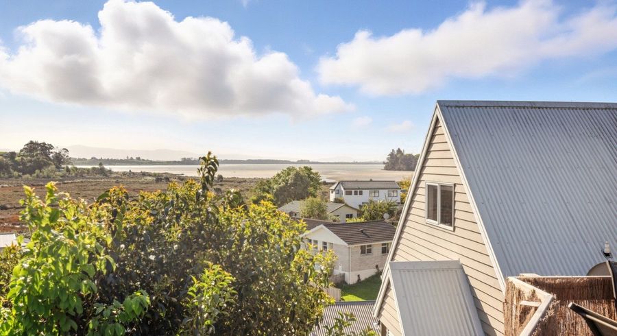  at 32B Westwood Street, Bellevue, Tauranga, Bay Of Plenty
