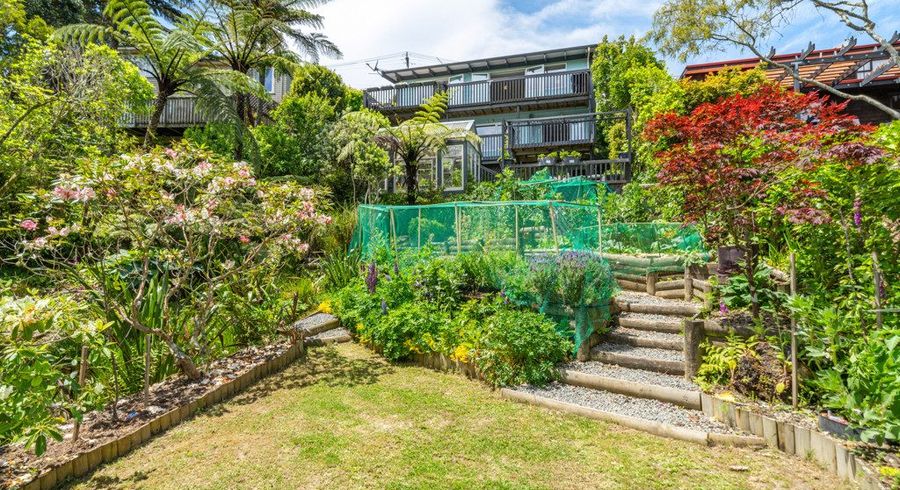  at 19 Stratton Street, Normandale, Lower Hutt