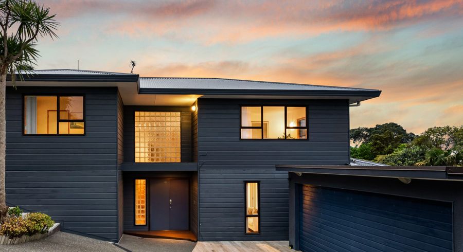  at 17A  Rangitoto Terrace, Milford, North Shore City, Auckland