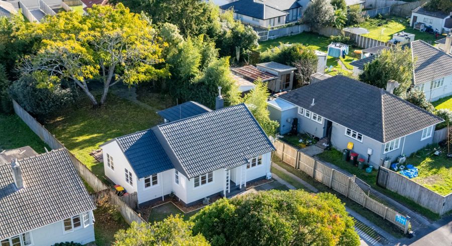  at 15 Paul Crescent, Fairfield, Hamilton, Waikato