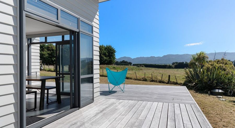  at 2766 Lake Ferry Road, Martinborough, South Wairarapa, Wellington