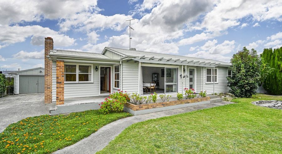  at 703 Rainbow Avenue, Parkvale, Hastings