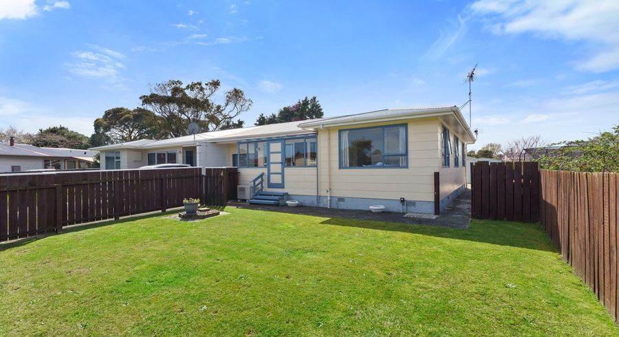  at 8B Sharda Grove, Paraparaumu Beach, Paraparaumu