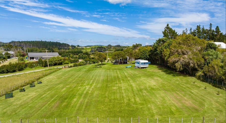  at 53 Atkin Road, Kaiwaka