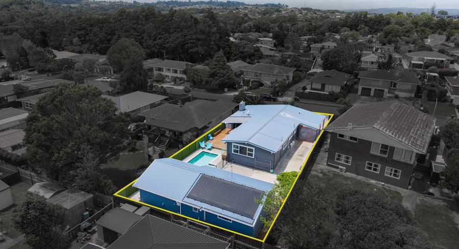  at 4 Kahurangi Place, Hillpark, Auckland