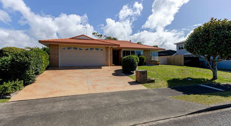  at 8 San Vito Place, Paraparaumu Beach, Kapiti Coast, Wellington