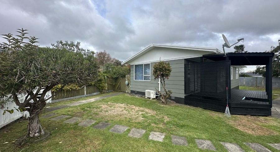  at 8 Citril Place, Papakura, Papakura, Auckland